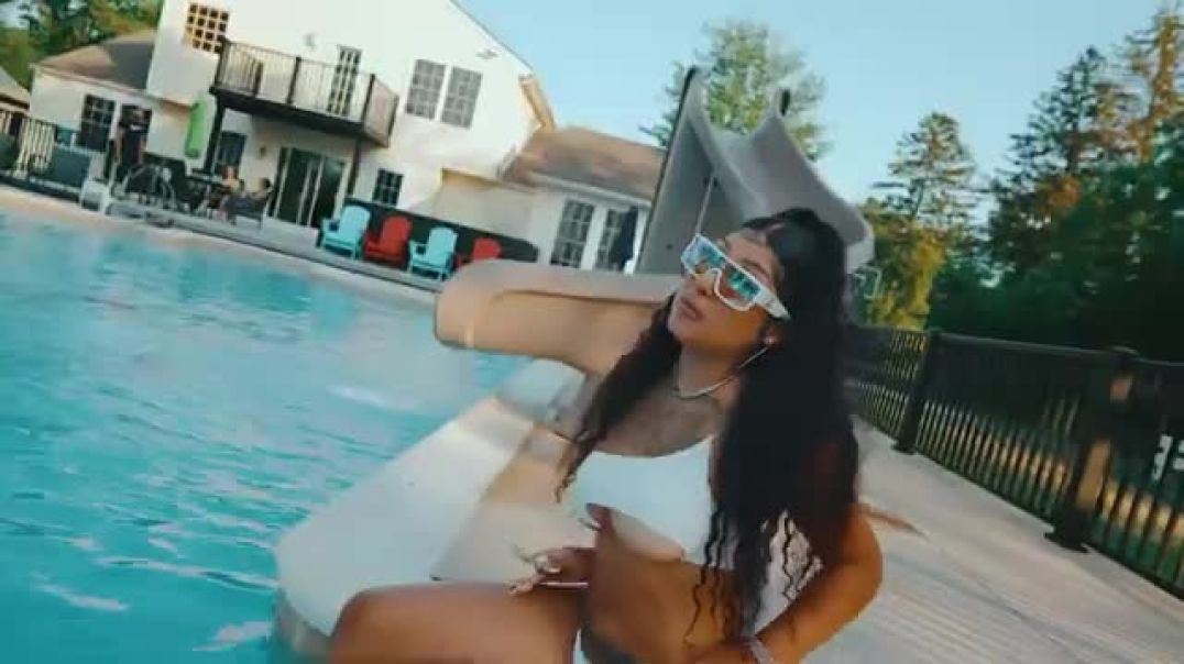 MARI (Poundtown freestyle)